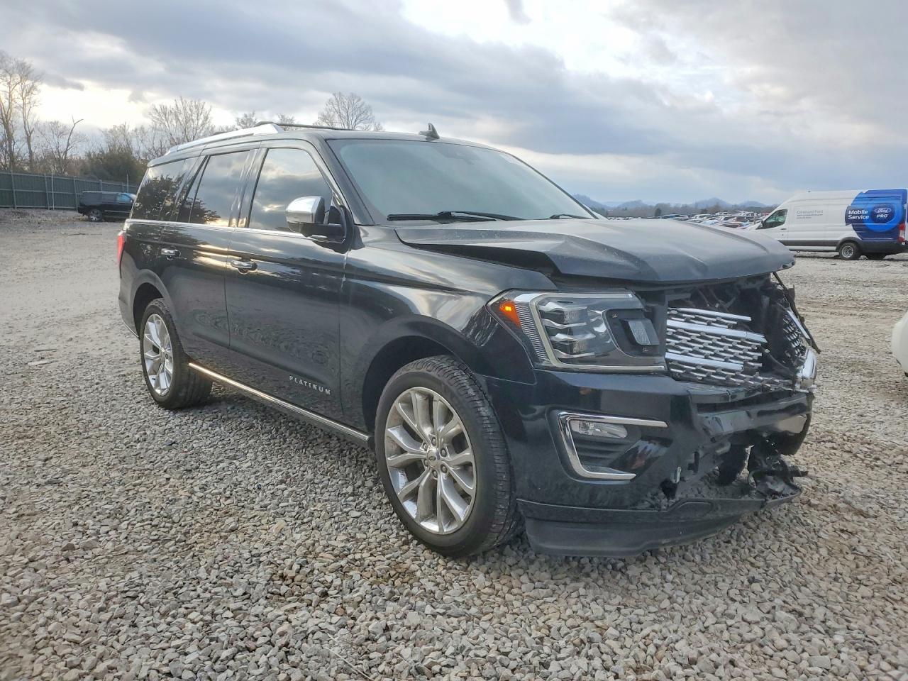 2018 Ford Expedition Platinum - Image 4
