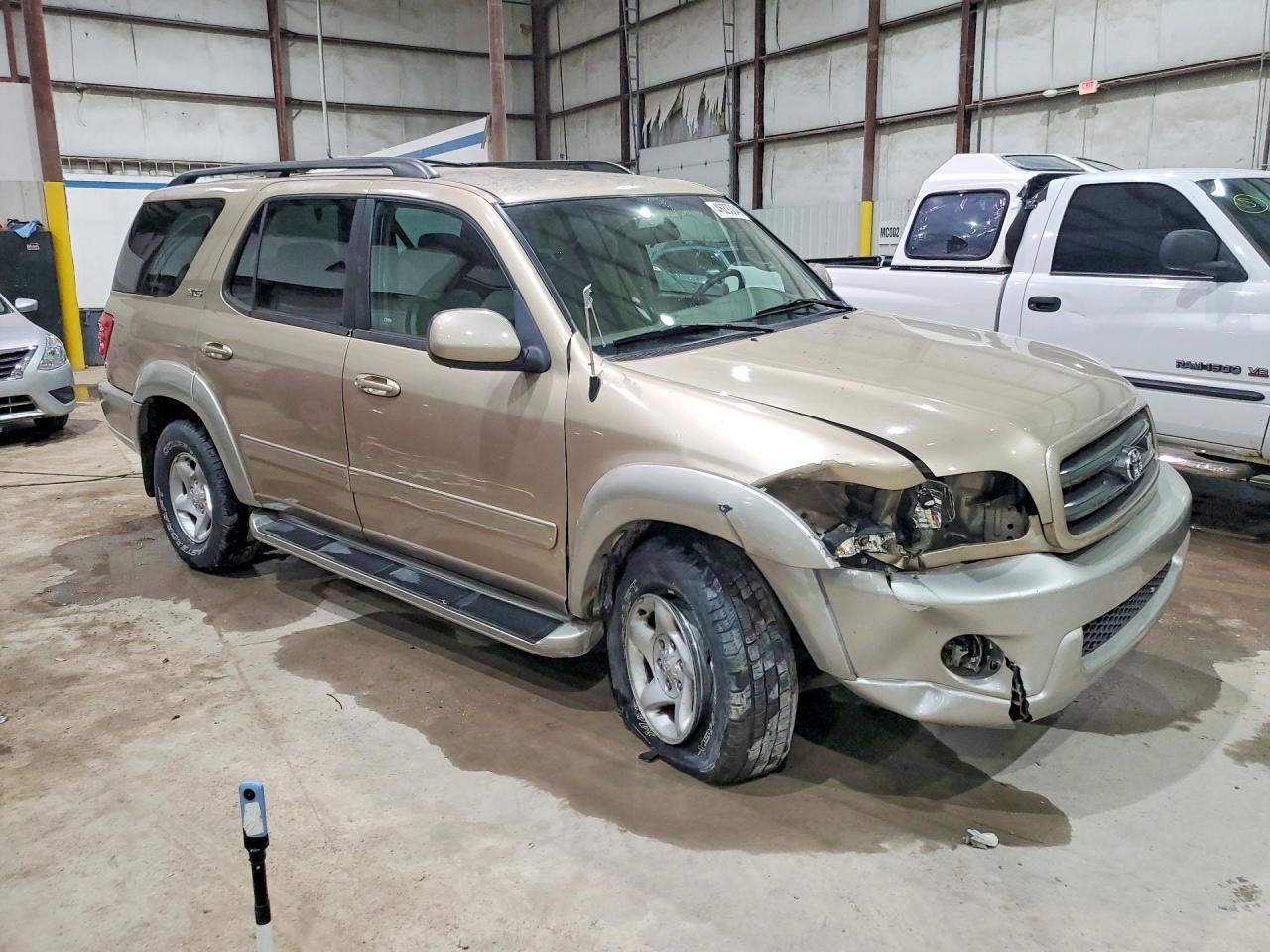 2002 Toyota Sequoia Sr5 - Image 4