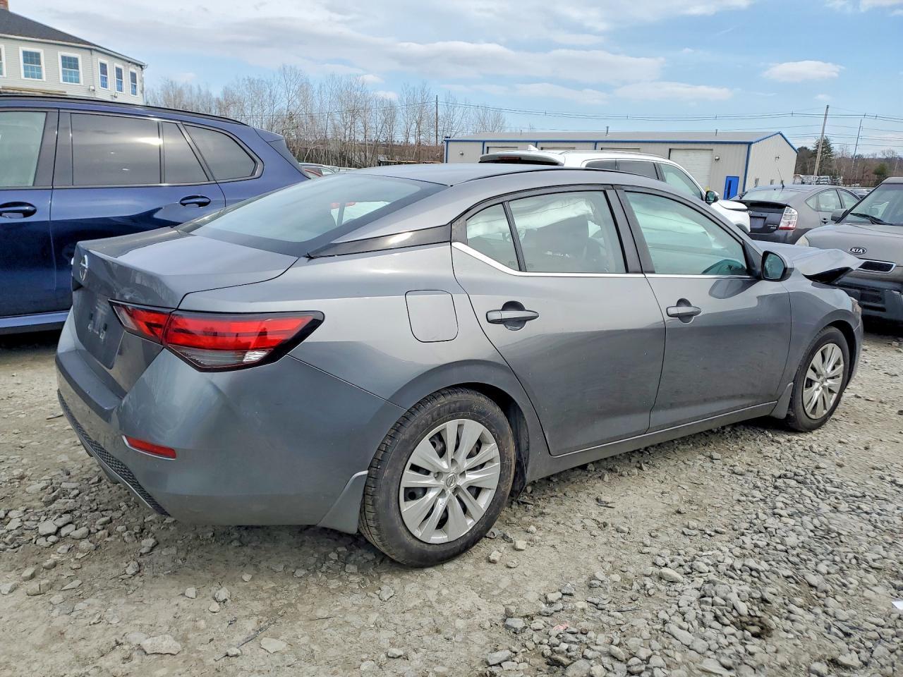 2021 Nissan Sentra S - Image 3
