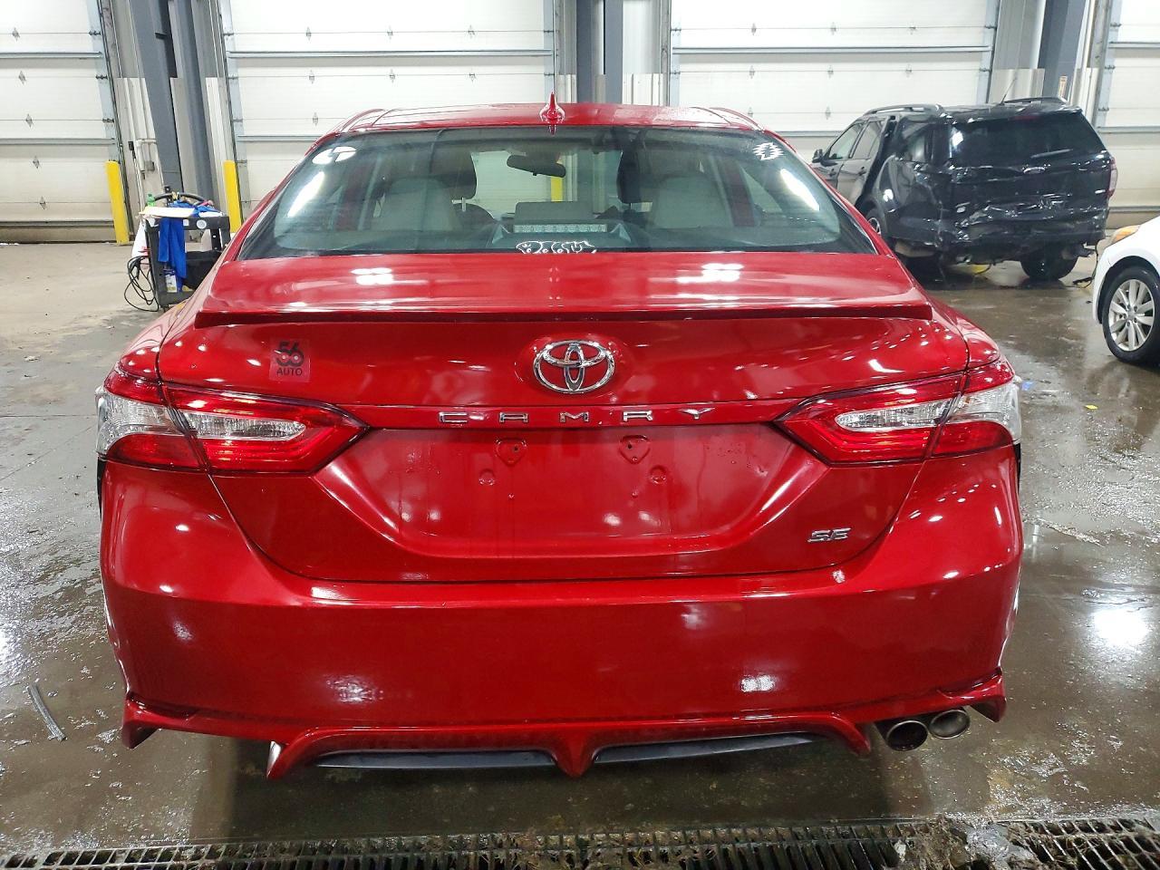 2019 Toyota Camry Se - Image 6
