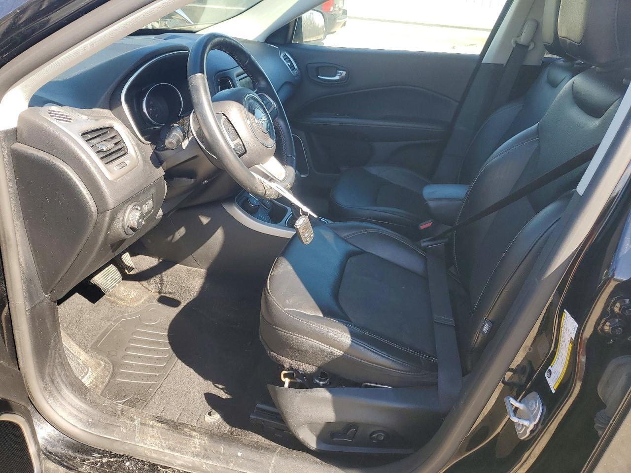 2018 Jeep Compass Latitude - Фото 7
