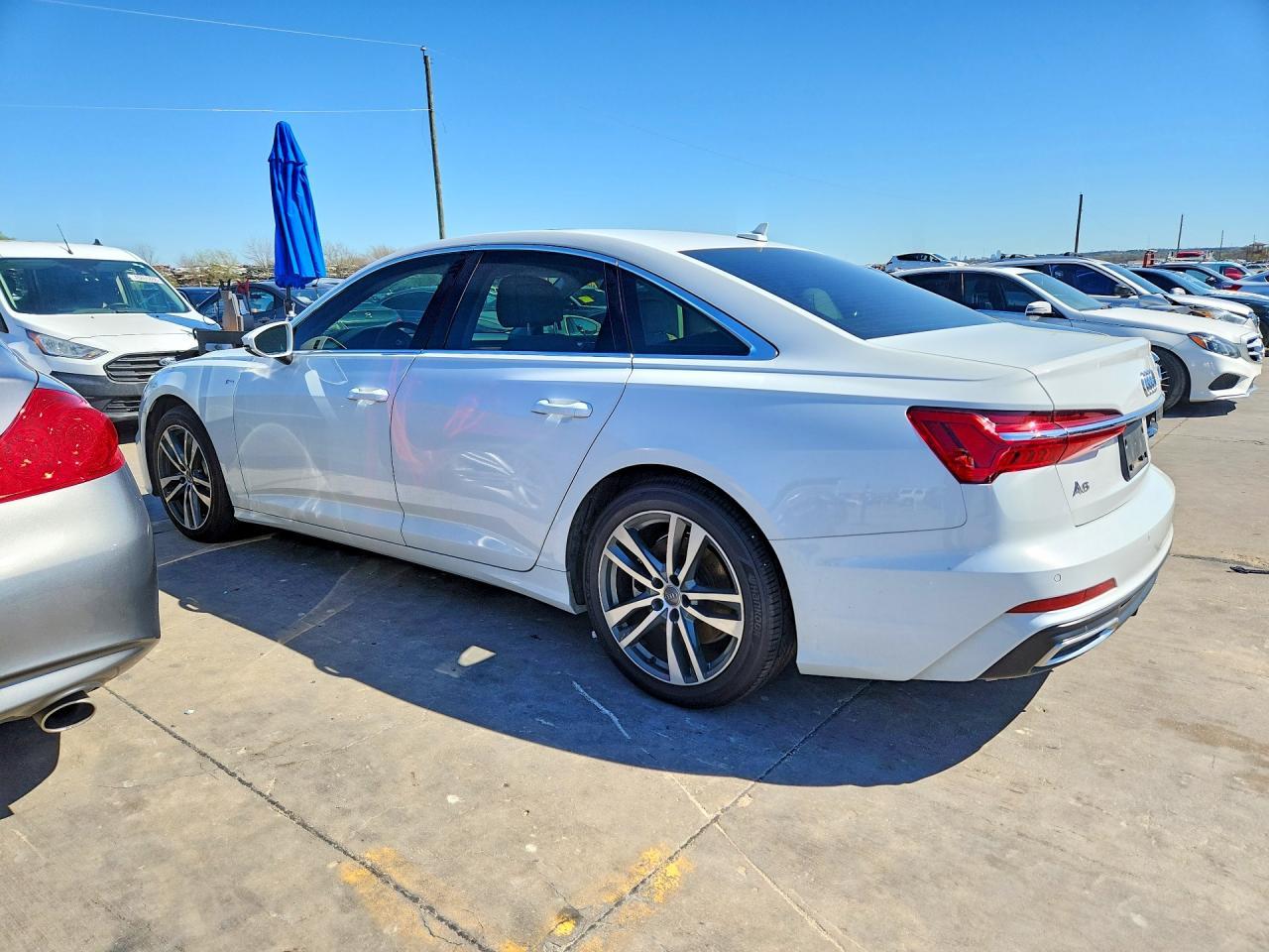 2020 Audi A6 Premium - Фото 2
