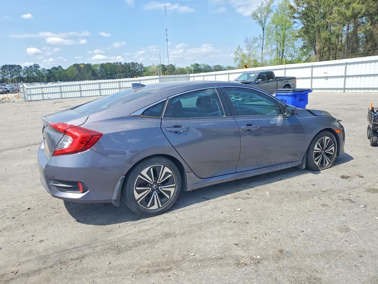 2017 Honda Civic Ex - Фото 3