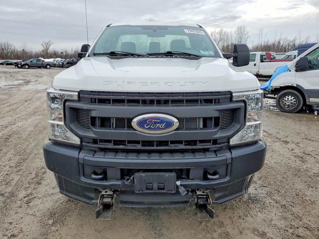 2021 Ford F250 Super Duty - Image 5