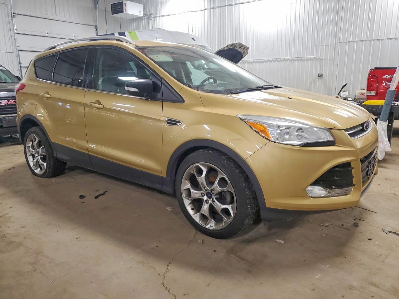 2014 Ford Escape Titanium - Image 4