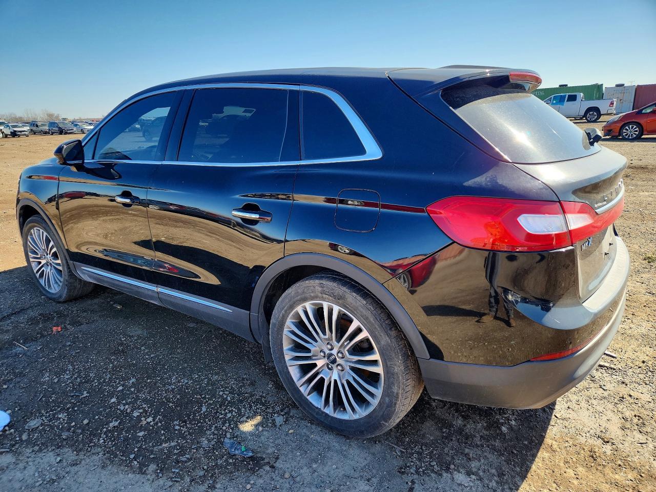 2016 Lincoln Mkx Reserve - Image 2