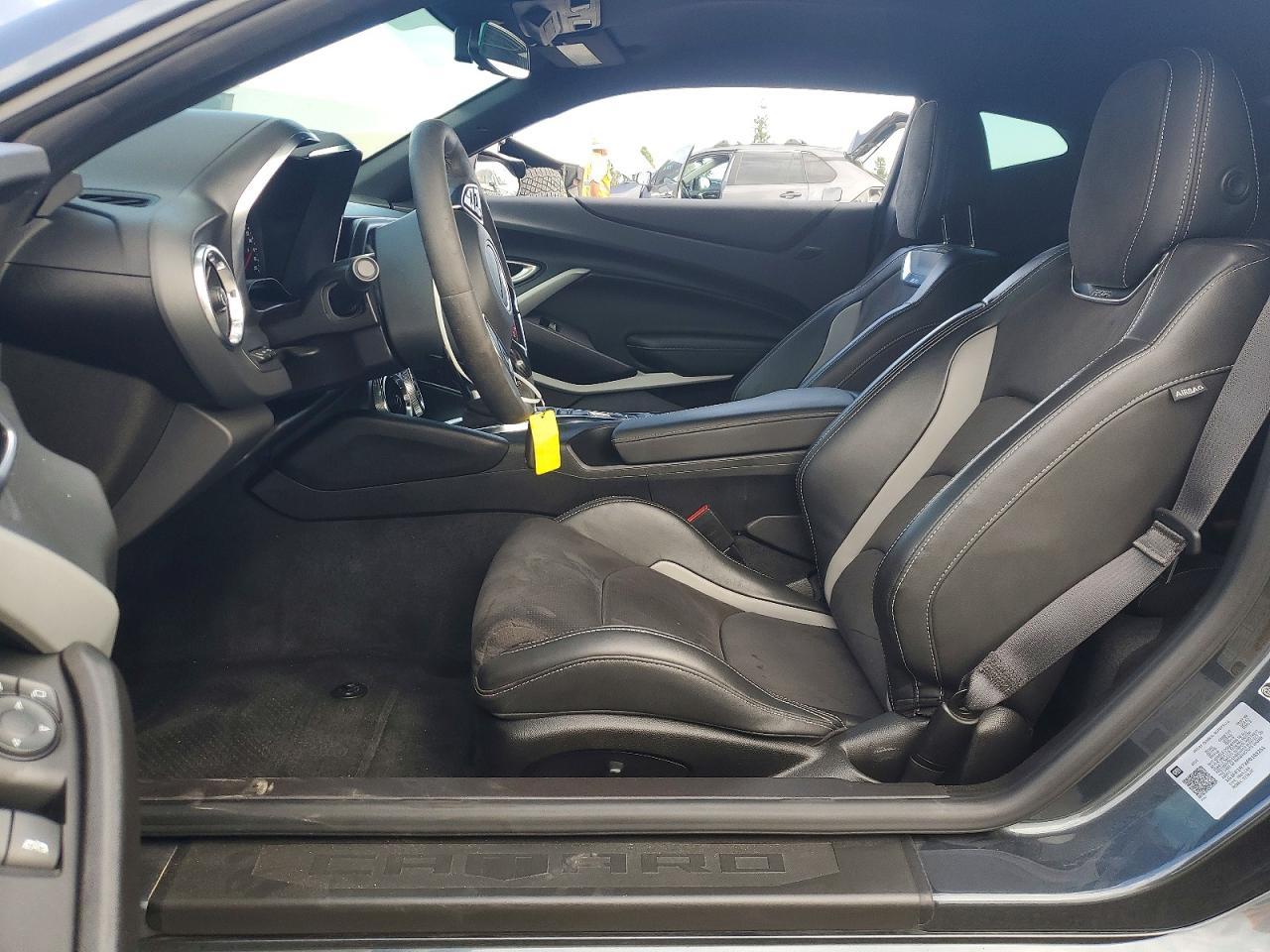 2023 Chevrolet Camaro Lt1 - Image 7