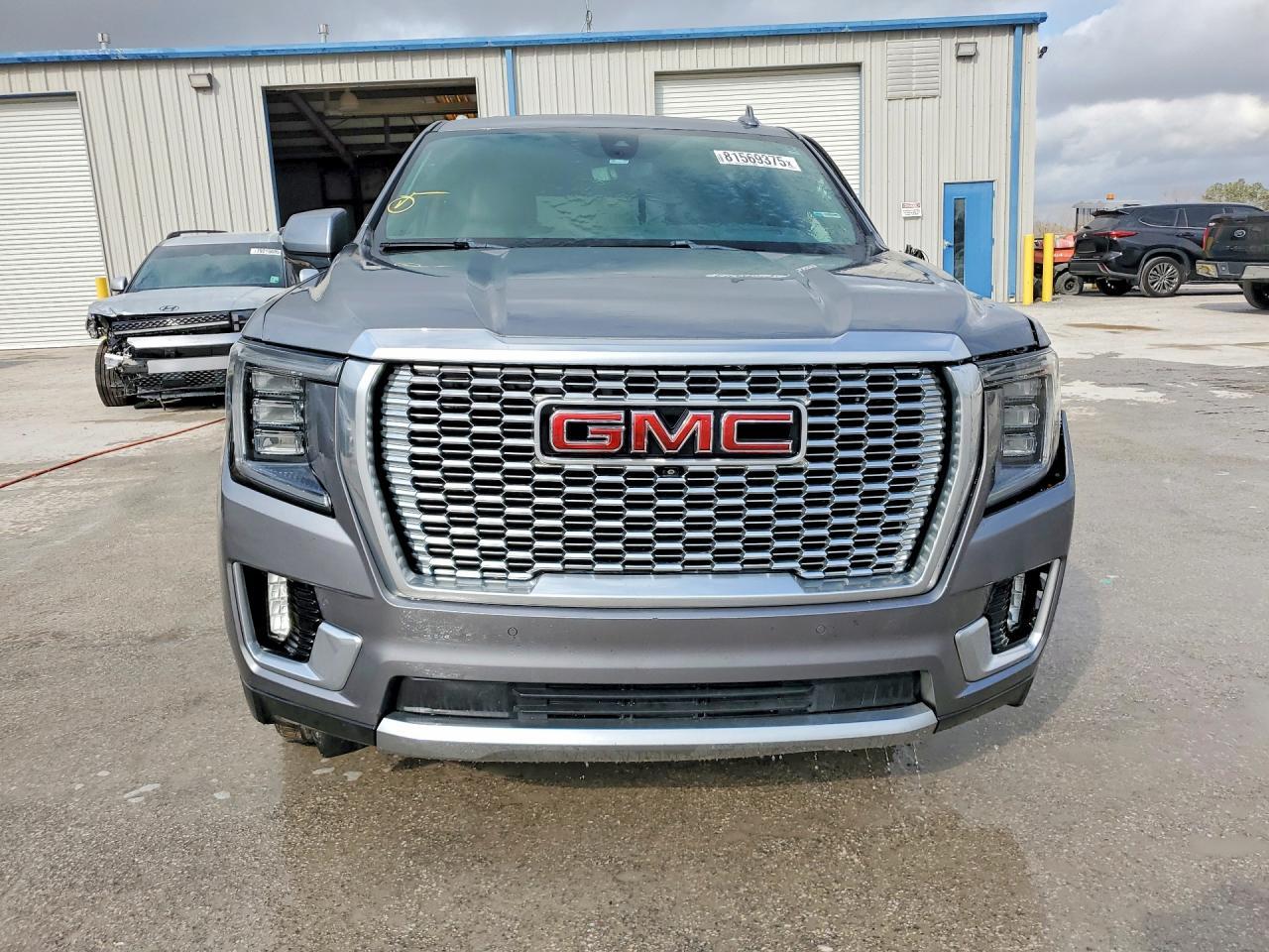 2021 GMC Yukon Denali - Фото 5
