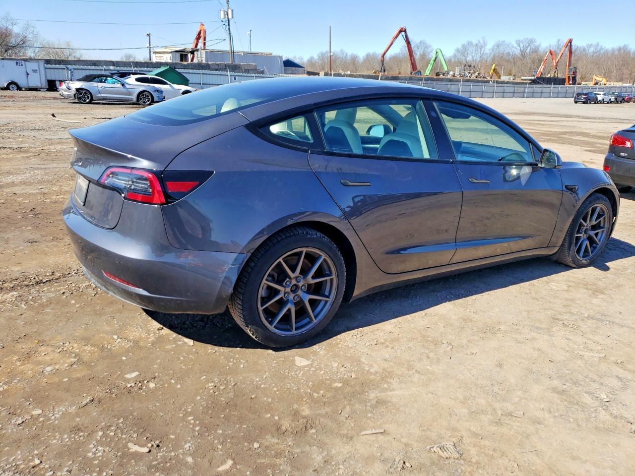 2023 Tesla Model 3 - Image 3
