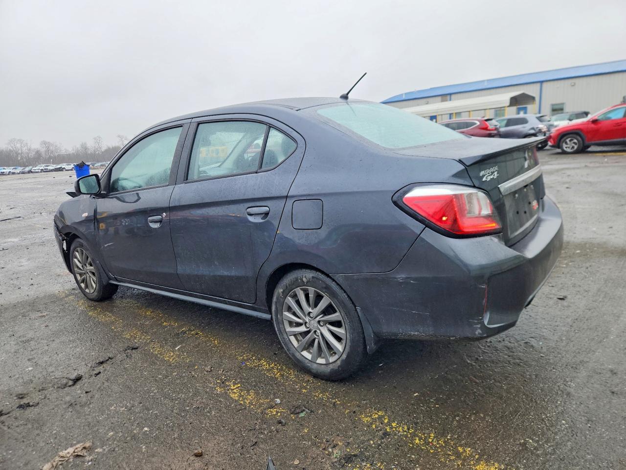 2024 Mitsubishi Mirage G4 Es - Image 2