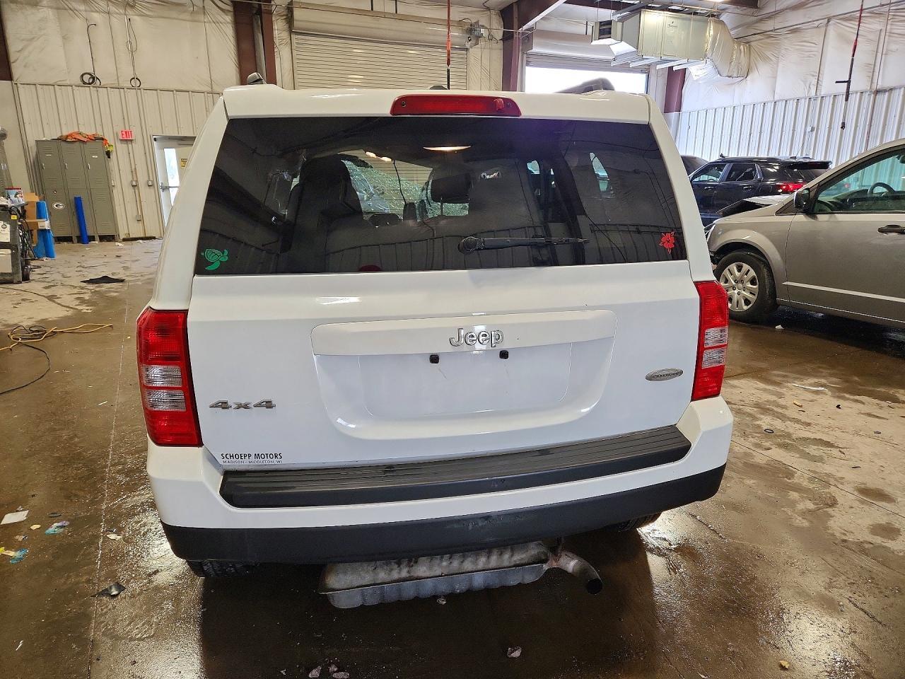 2015 Jeep Patriot Latitude - Фото 6