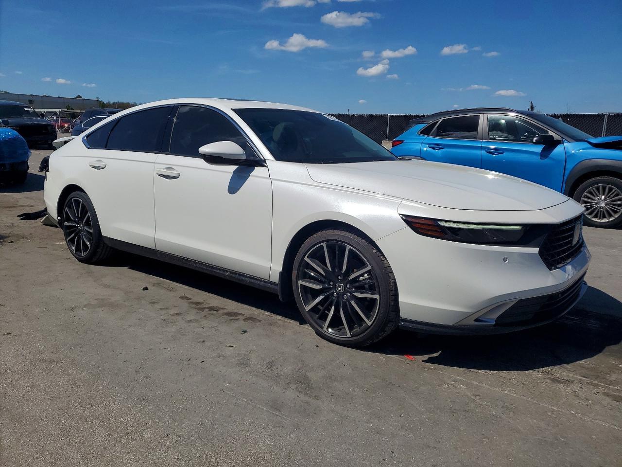 2024 Honda Accord Touring Hybrid - Фото 4