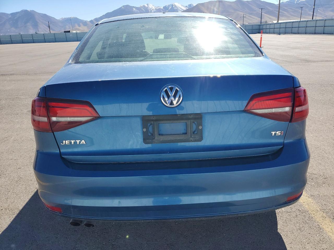 2017 Volkswagen Jetta S - Фото 6
