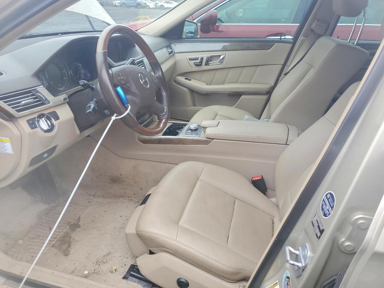 2010 Mercedes Benz E 350 4Matic - Фото 7