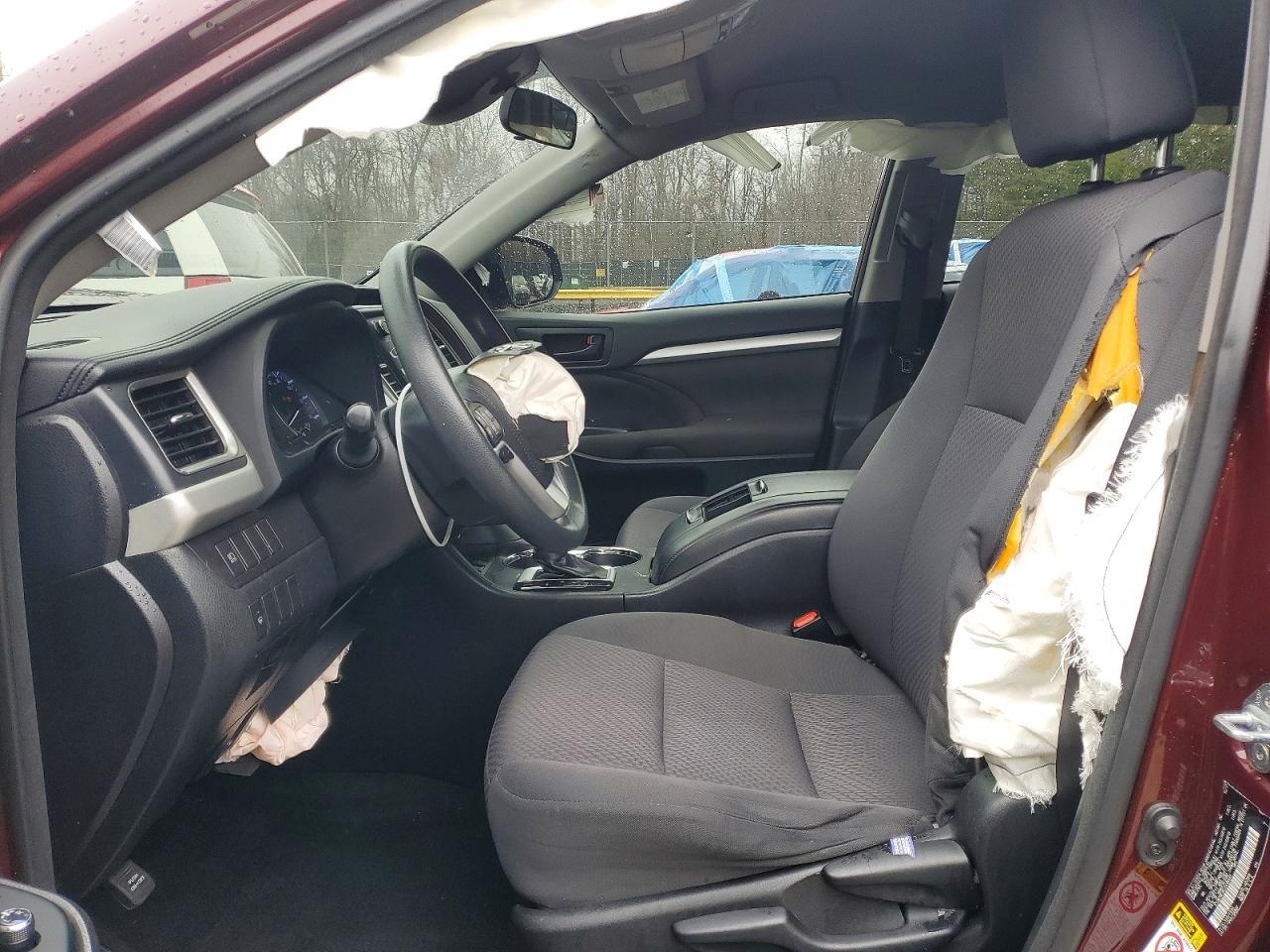 2018 Toyota Highlander Le - Image 7