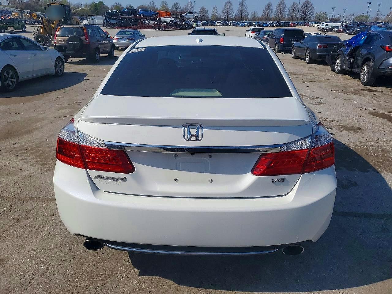 2013 Honda Accord - Image 6
