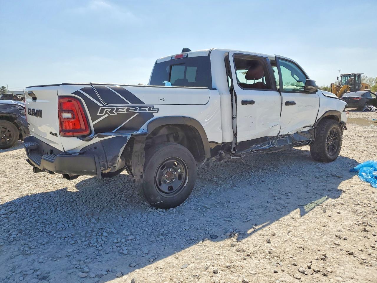 2025 Ram 1500 Rebel - Фото 3