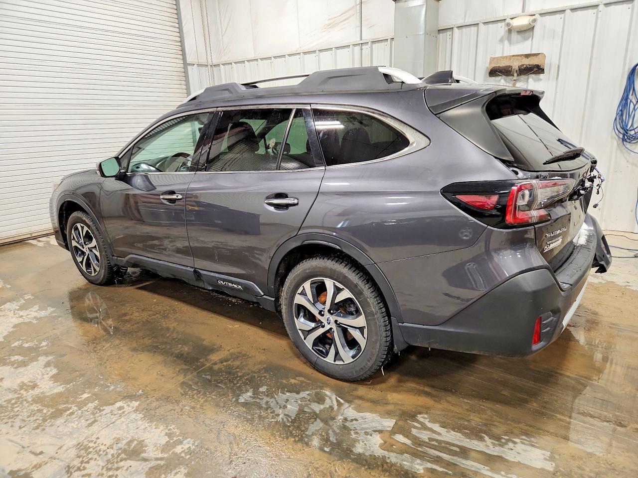 2020 Subaru Outback Touring - Image 2