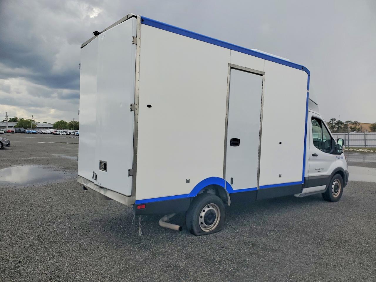2023 Ford Transit T-350 - Фото 3