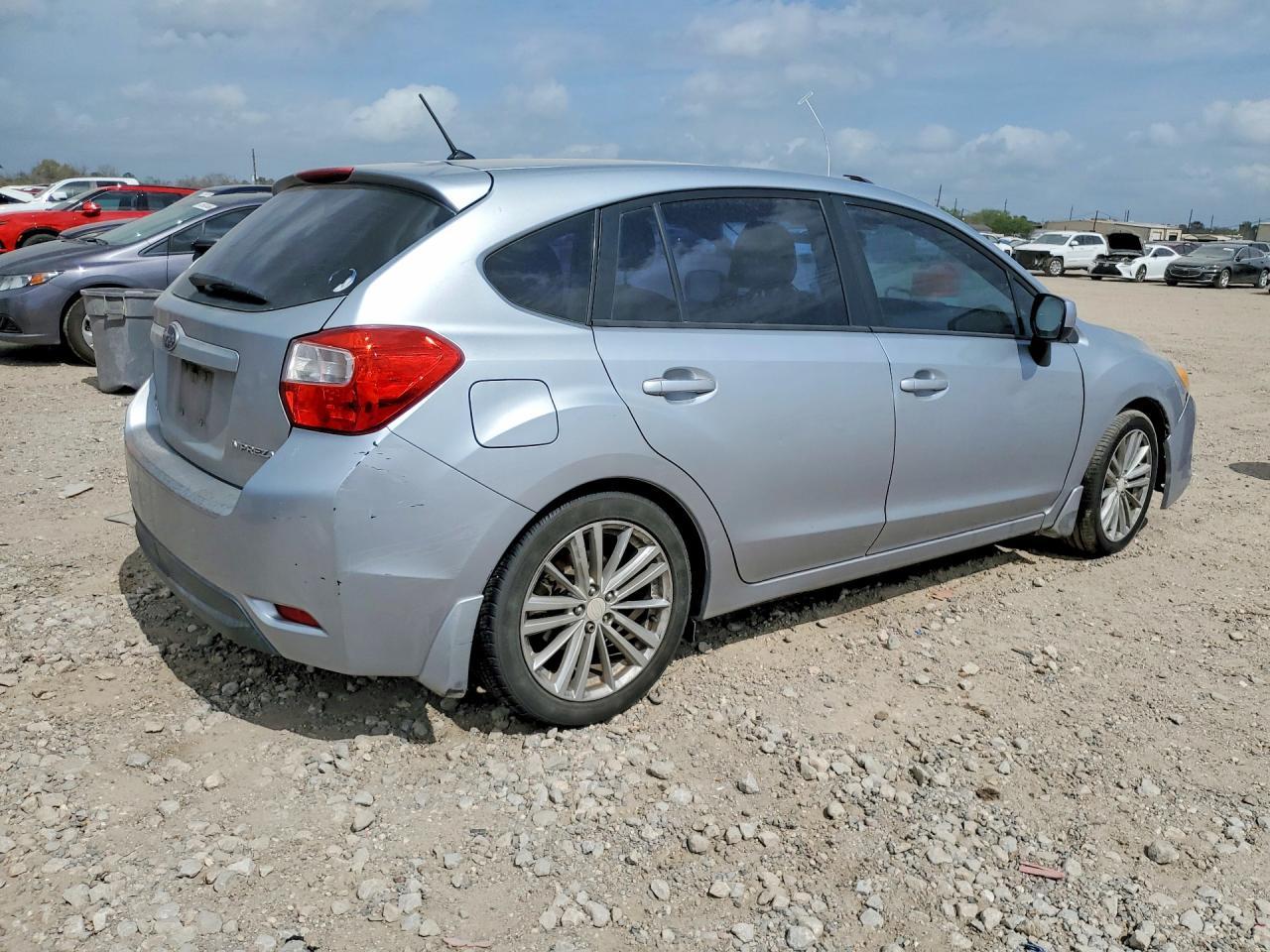 2012 Subaru Impreza Premium - Фото 3