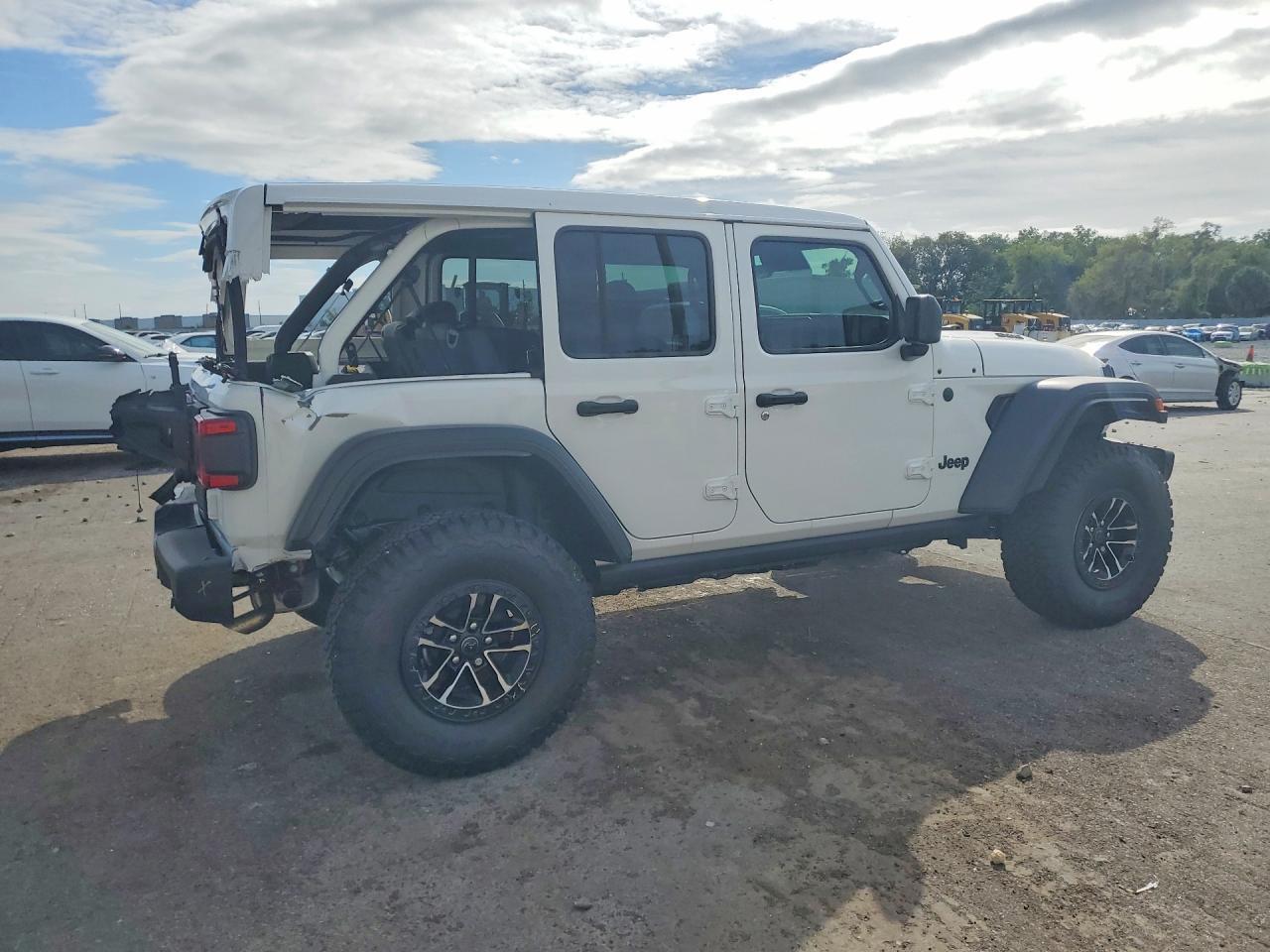 2026 Jeep Wrangler 392 - Фото 3