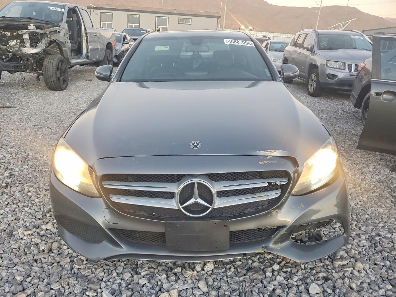 2018 Mercedes-Benz C 300 - Image 5