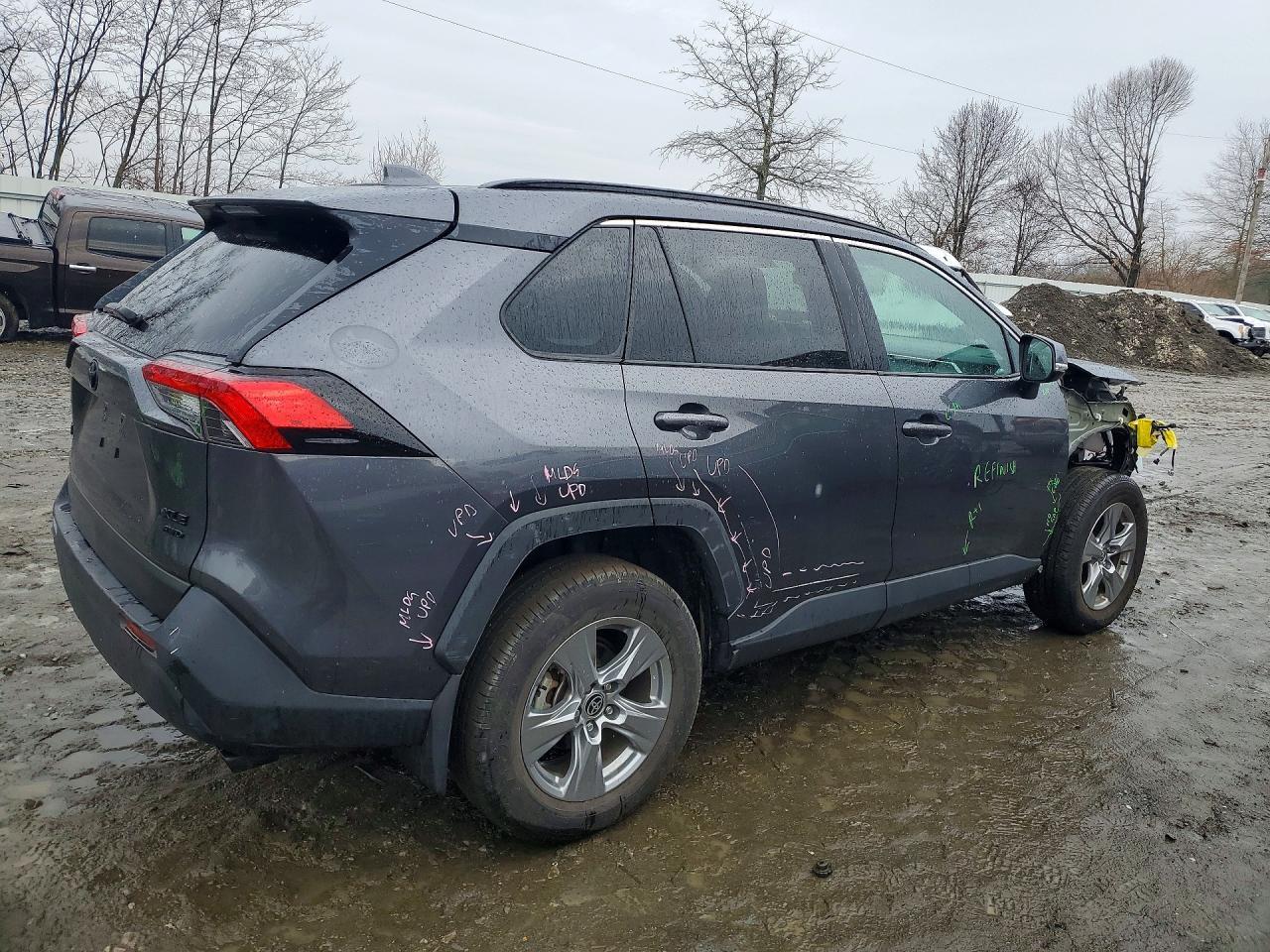 2023 Toyota Rav4 Xle - Фото 3
