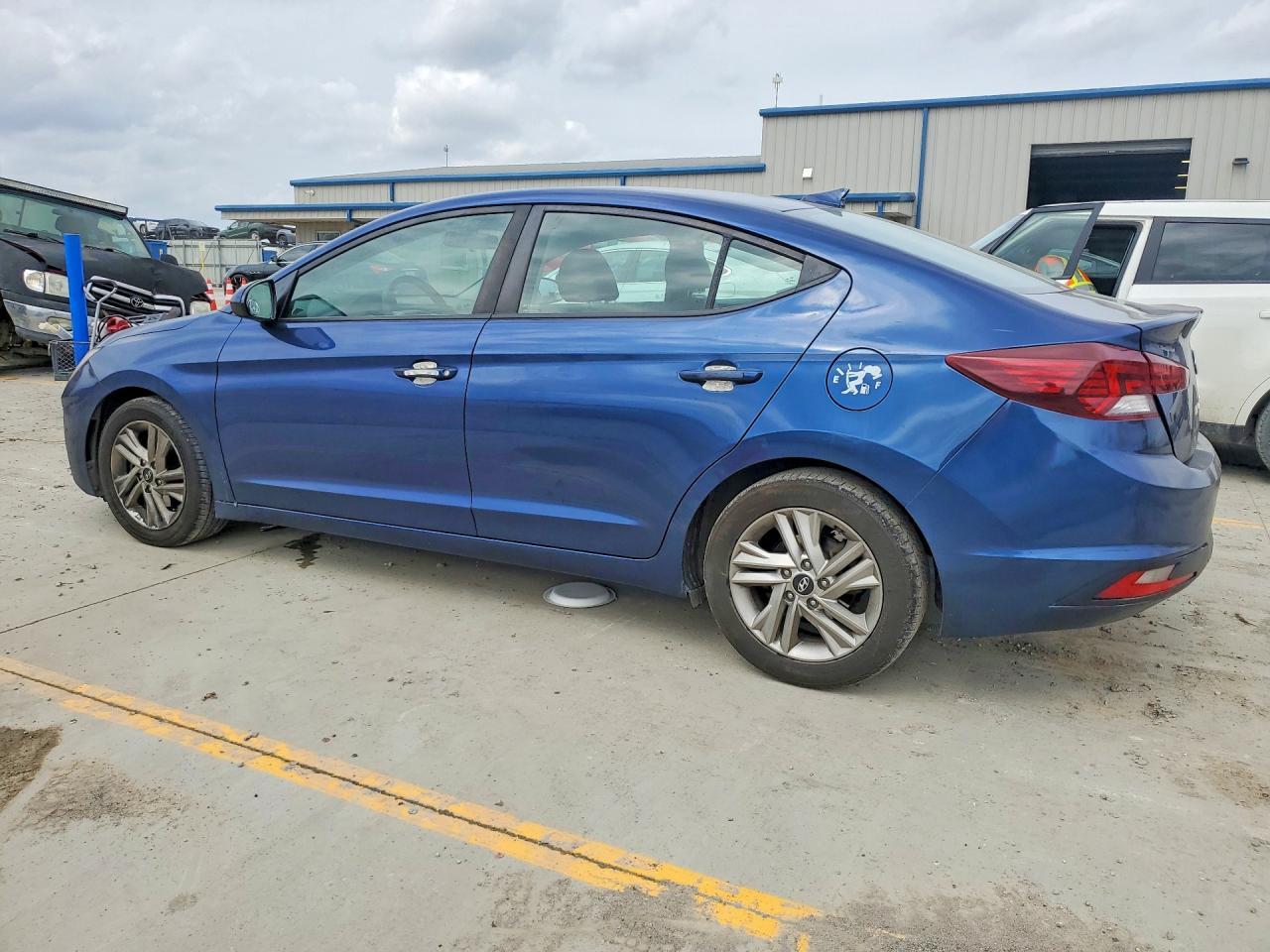 2020 Hyundai Elantra Sel - Фото 2