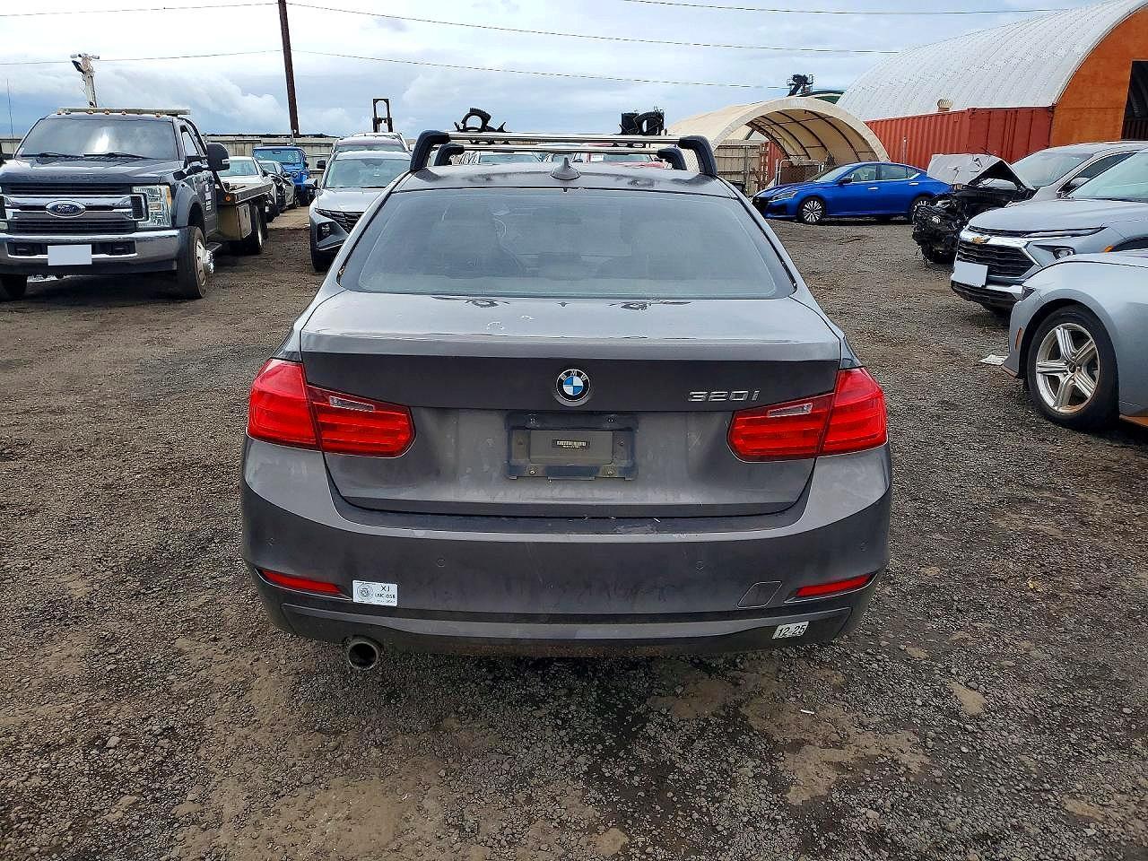 2013 BMW 320 I - Фото 6