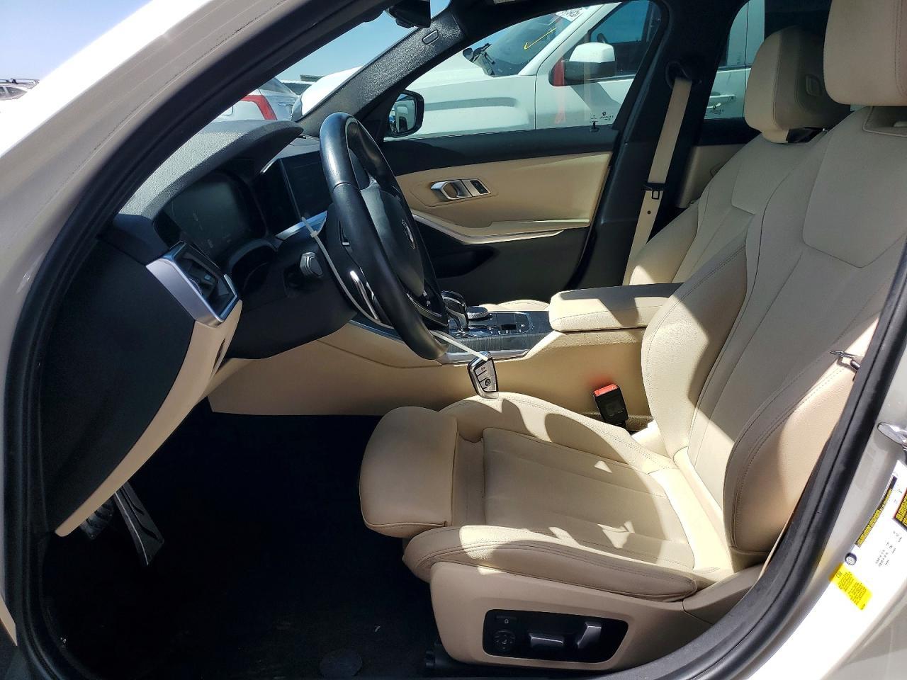 2019 BMW Motorrad 330I - Фото 7