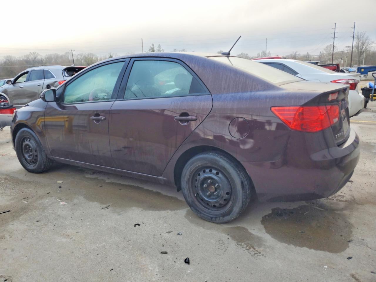 2011 Kia Forte Ex - Image 2