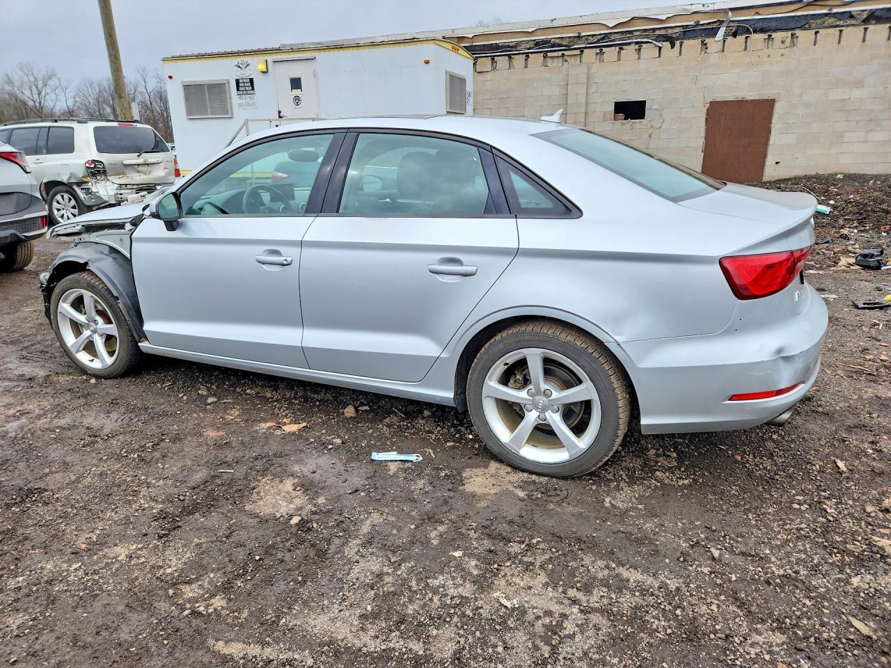 2015 Audi A3 Premium - Image 2