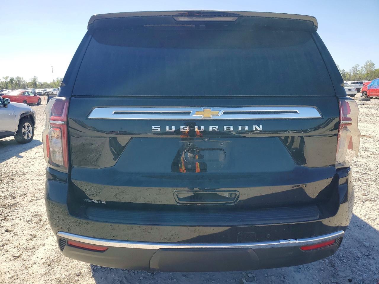 2024 Chevrolet Suburban - Фото 6