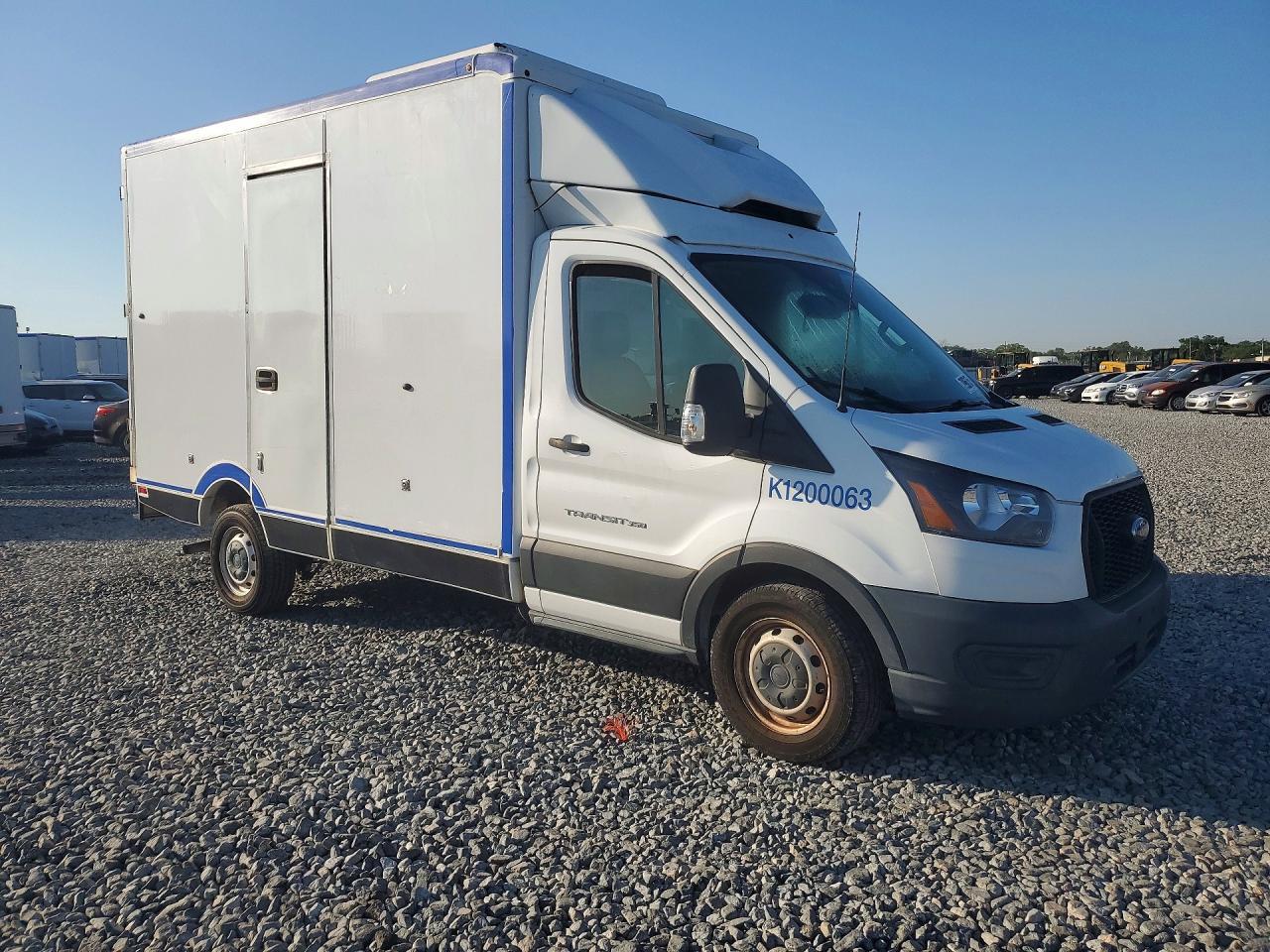 2020 Ford Transit Delivery Truck - Фото 4