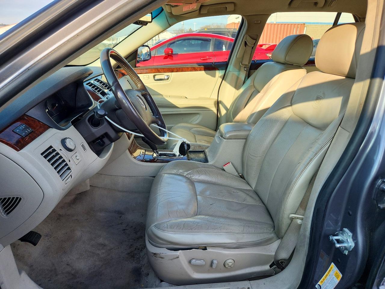 2007 Cadillac Dts - Image 7