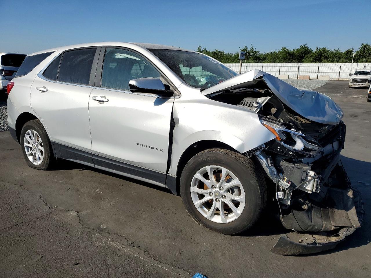 2021 Chevrolet Equinox Lt - Фото 4
