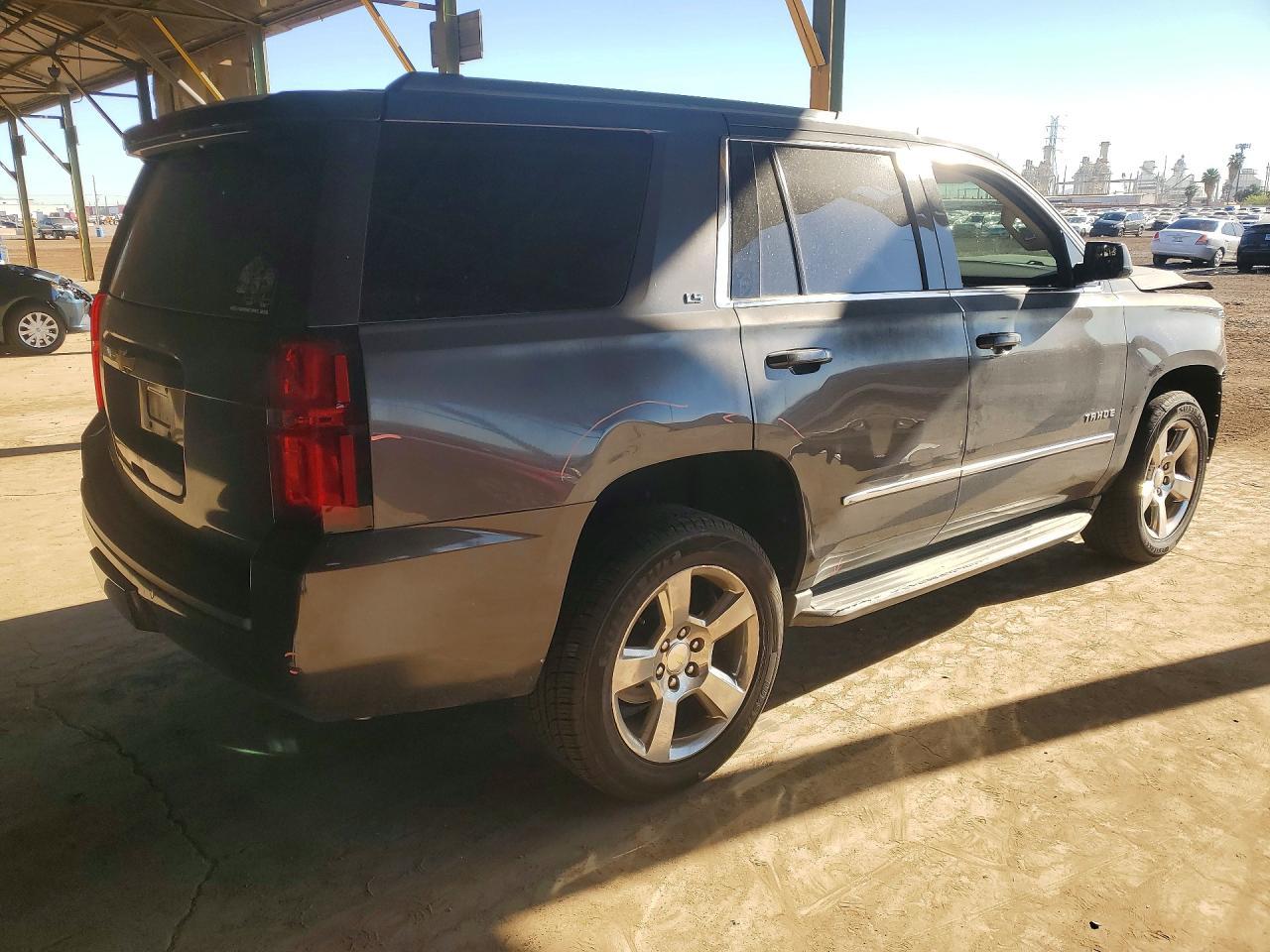 2016 Chevrolet Tahoe C1500 Ls - Фото 3