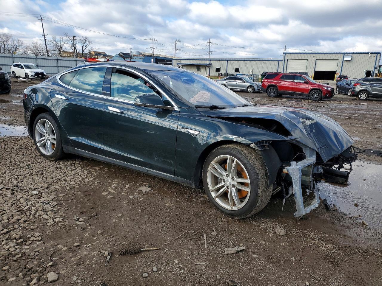 2013 Tesla Model S - Фото 4