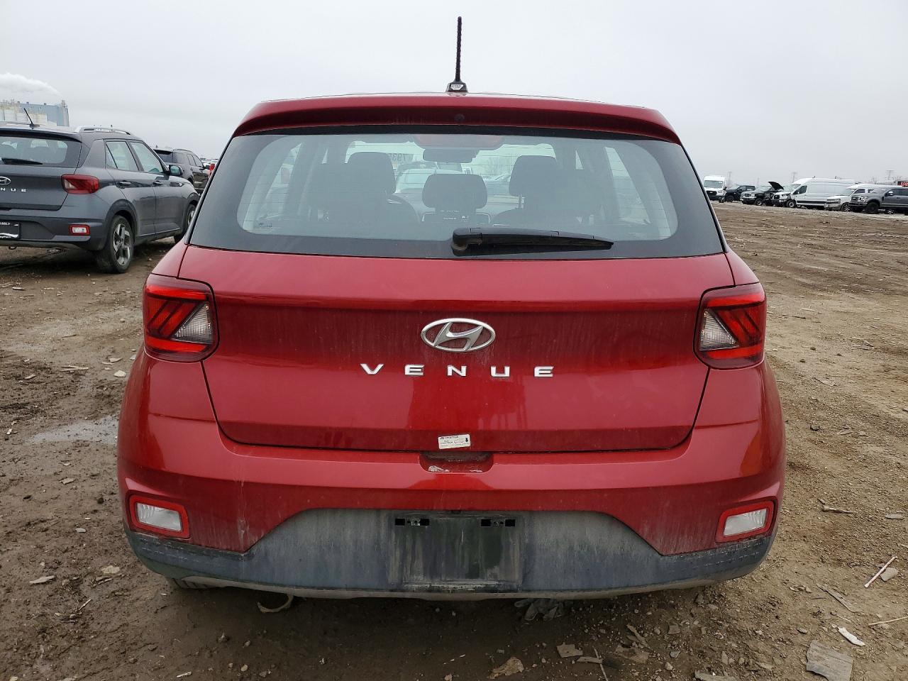 2025 Hyundai Venue Se - Фото 6