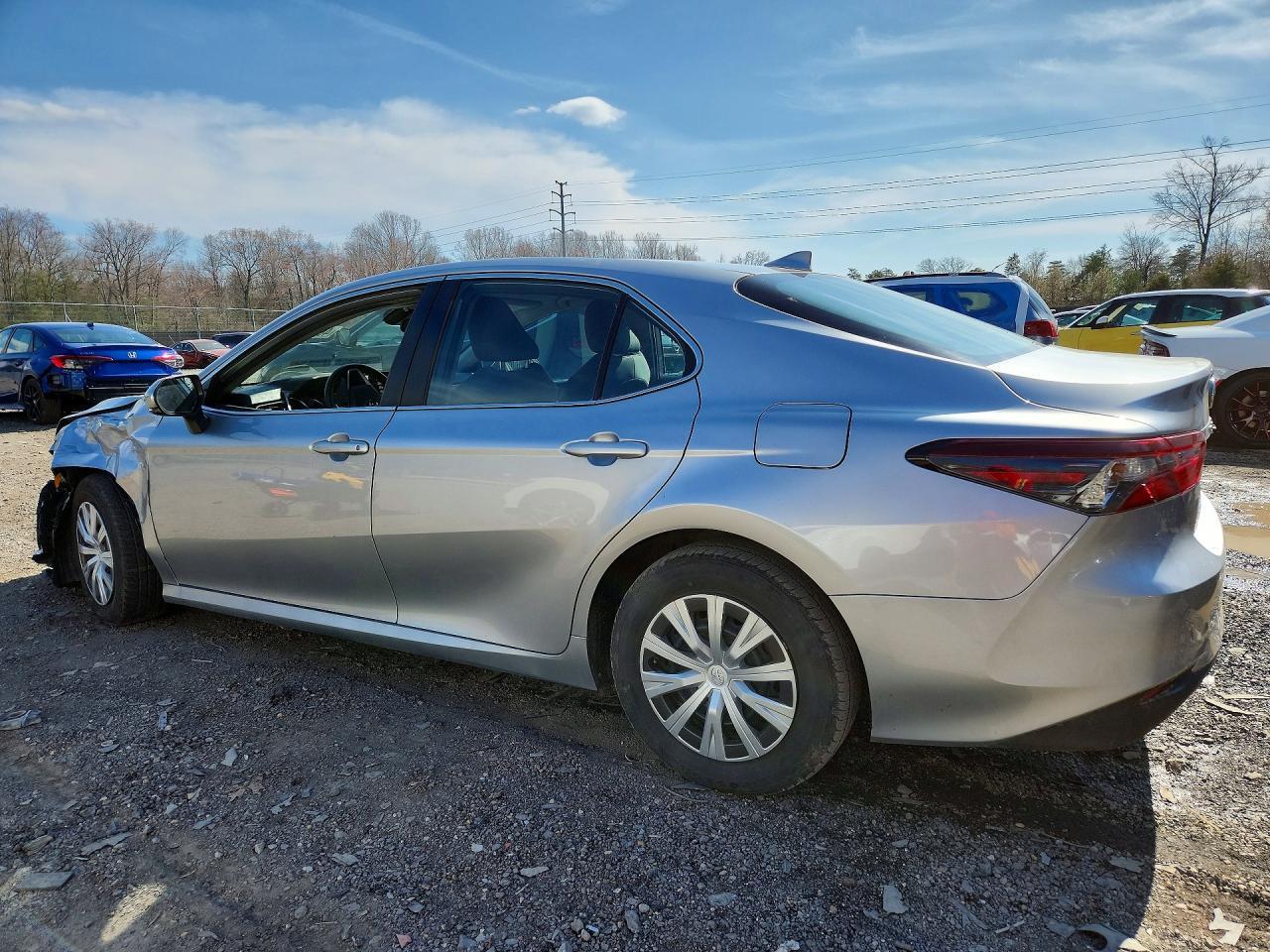 2022 Toyota Camry Hybrid - Image 2