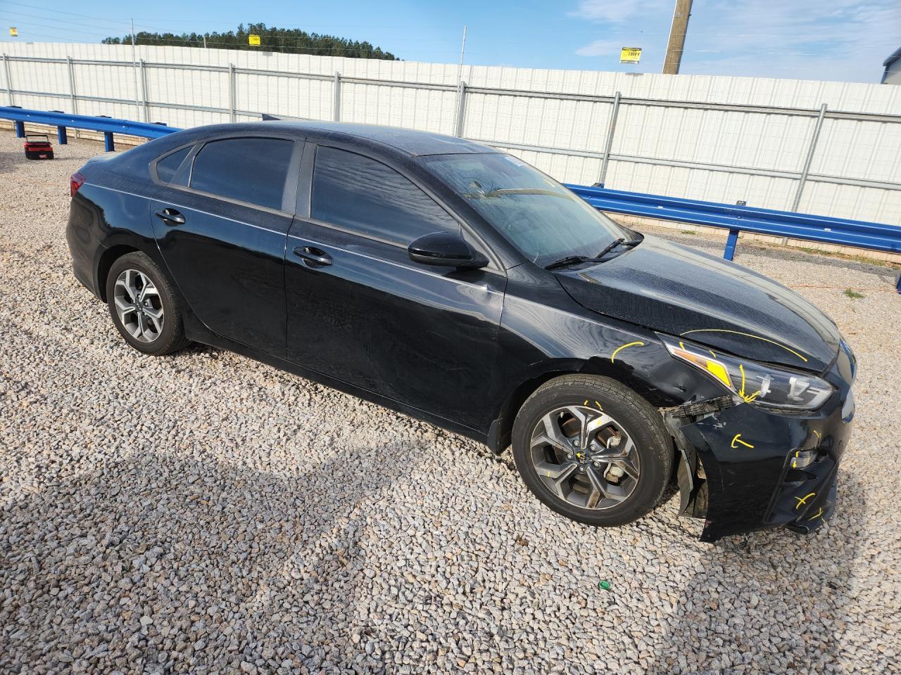 2019 Kia Forte - Image 4