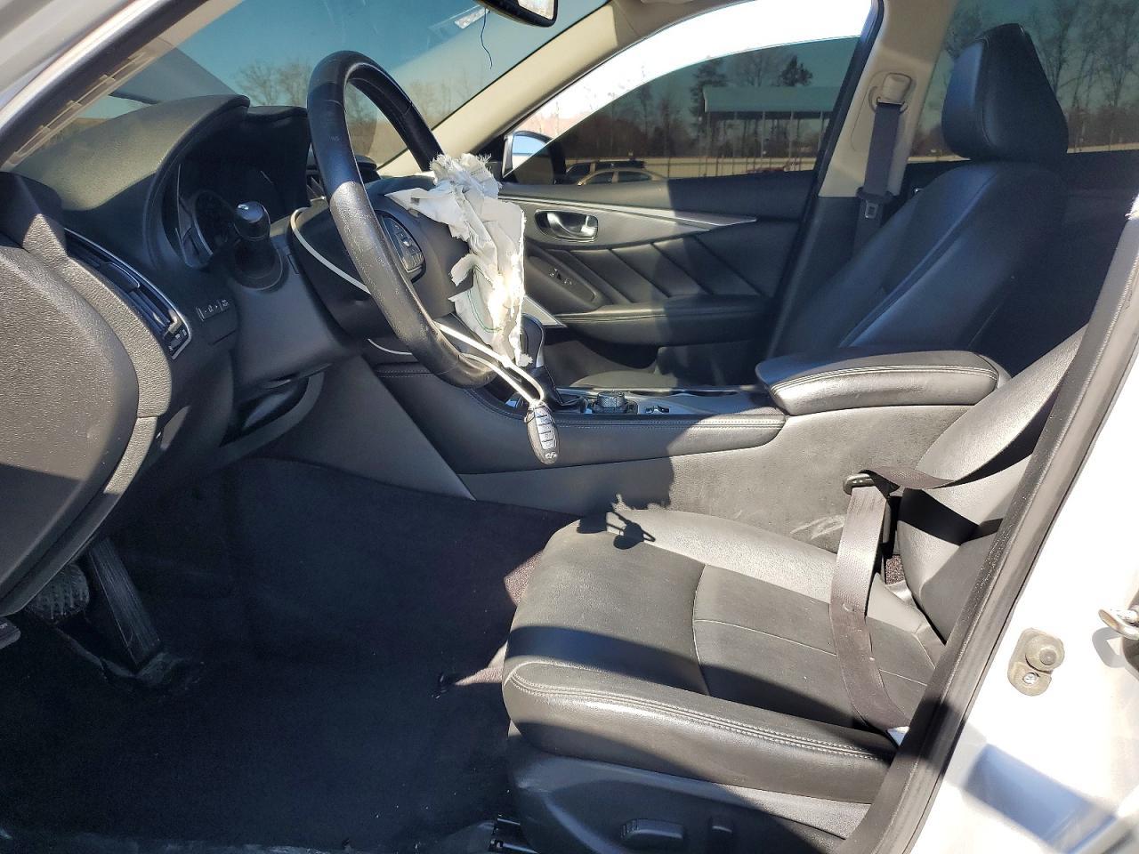 2017 Infiniti Q50 3.0T Premium - Фото 7