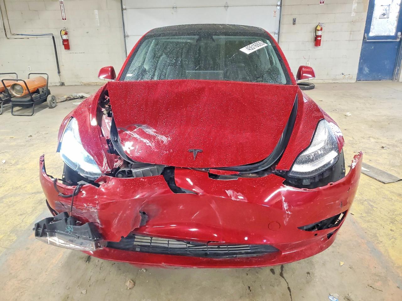 2019 Tesla Model 3 - Фото 5