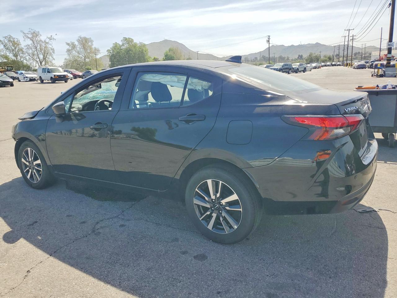 2025 Nissan Versa Sv - Image 2