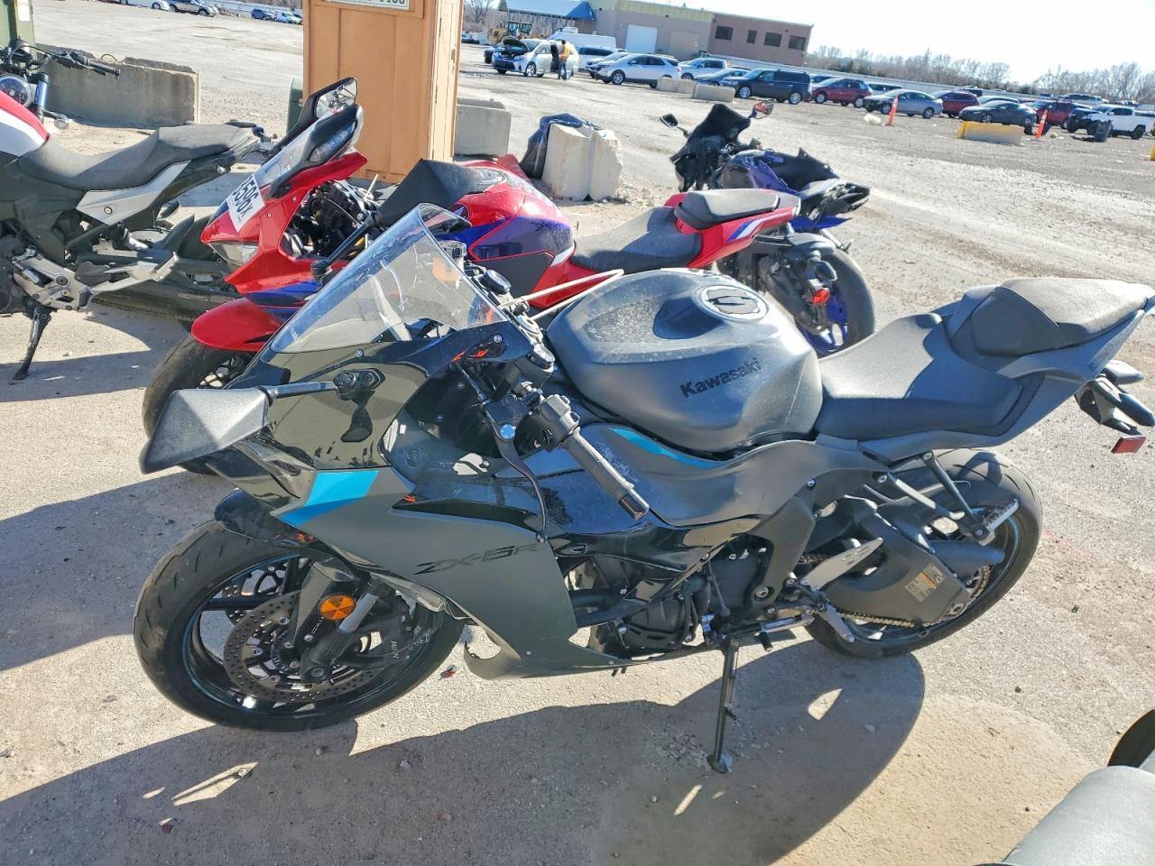 2025 Kawasaki Zx636 K - Image 3