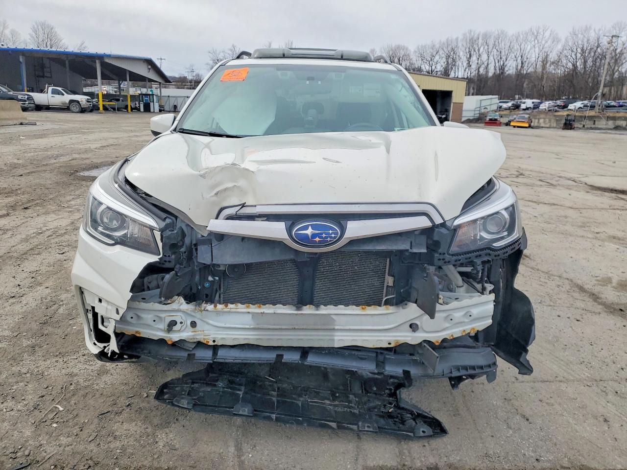 2019 Subaru Forester Premium - Image 5