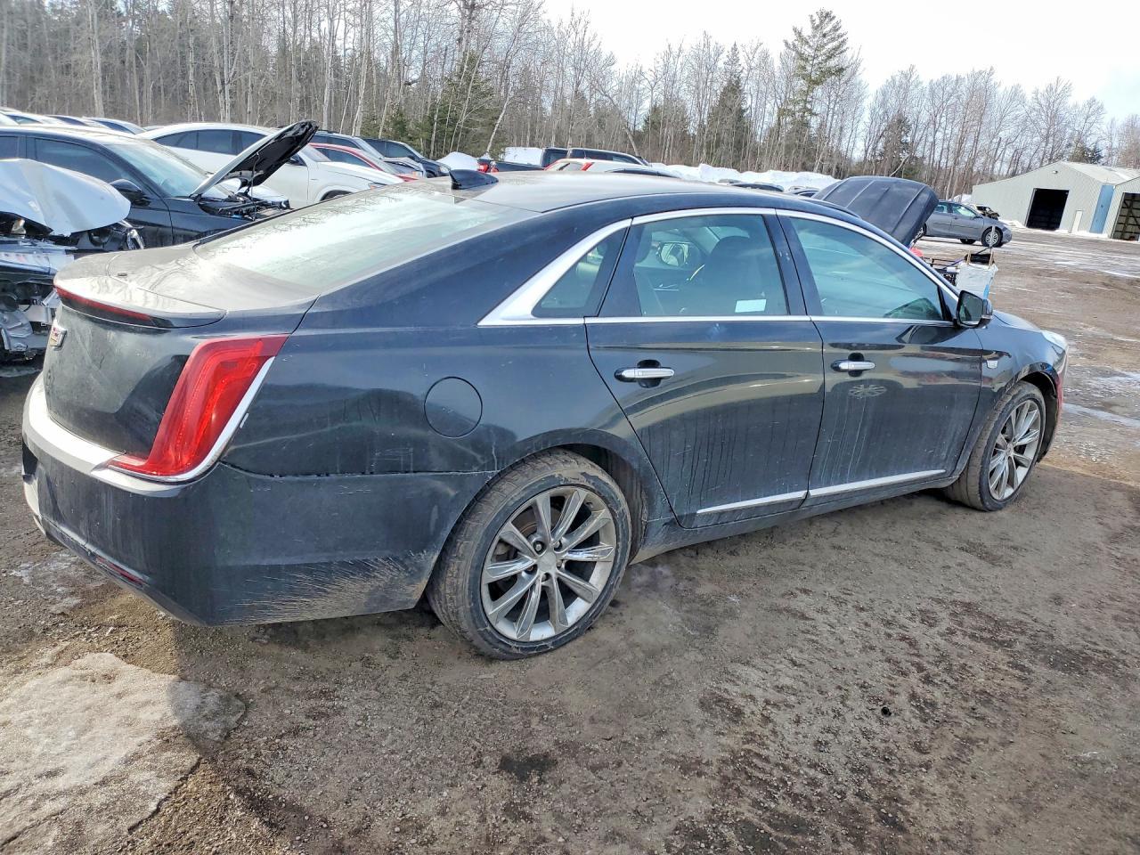 2018 Cadillac Xts - Фото 3