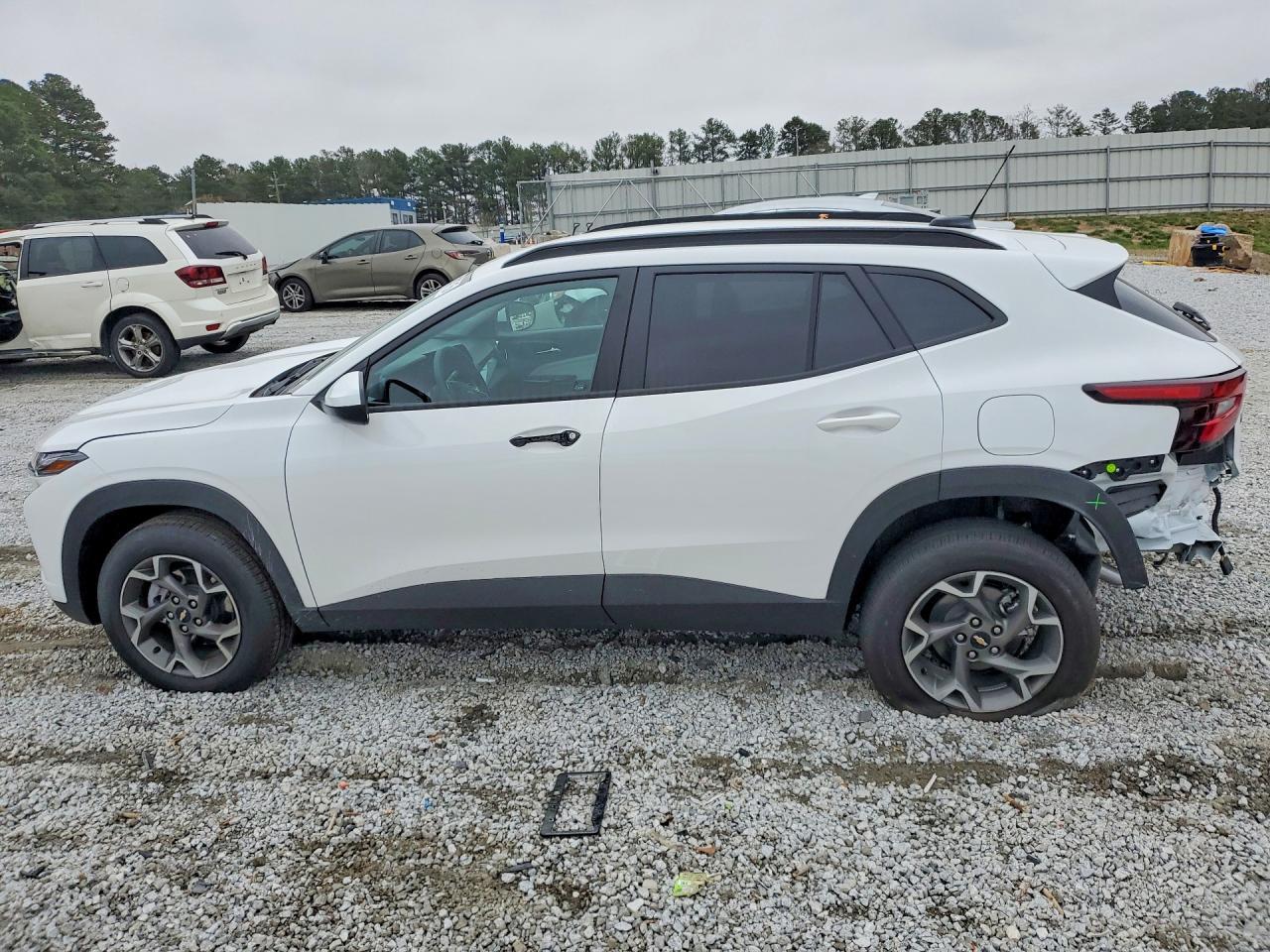 2026 Chevrolet Trax 1Lt - Фото 2
