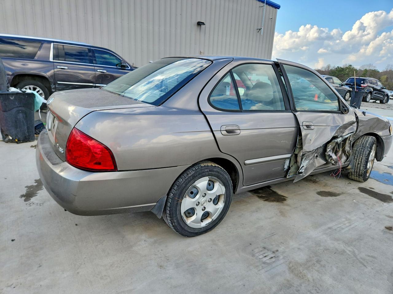 2006 Nissan Sentra 1.8 - Фото 3