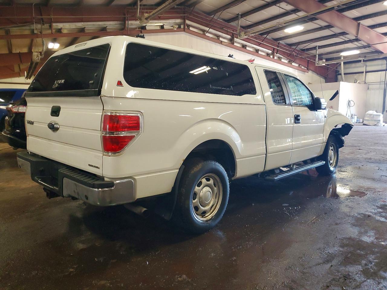 2014 Ford F150 Super Cab - Фото 3
